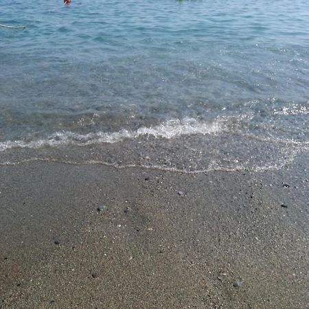 Monolocale Vicino Al Mare Varazze Appartement Buitenkant foto