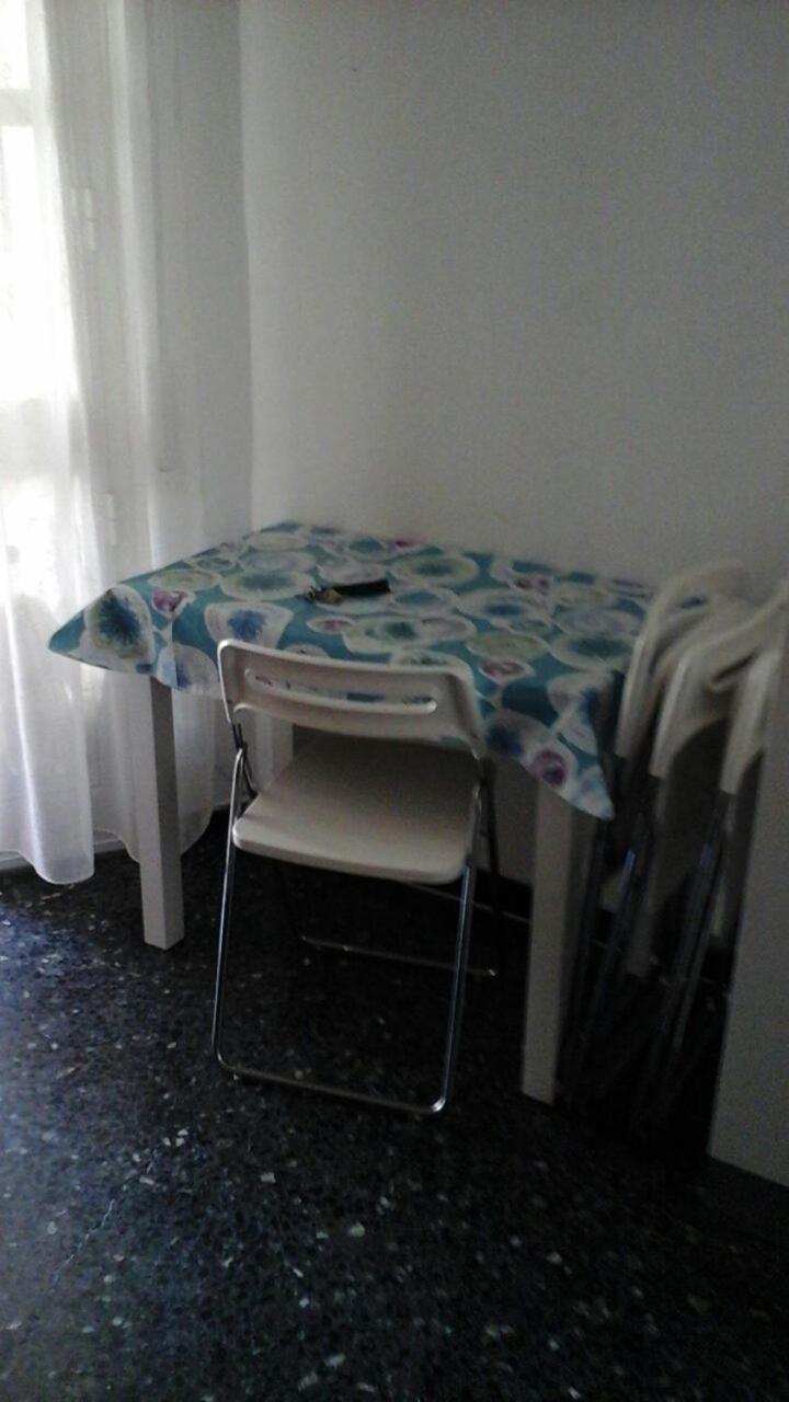 Monolocale Vicino Al Mare Varazze Appartement Buitenkant foto